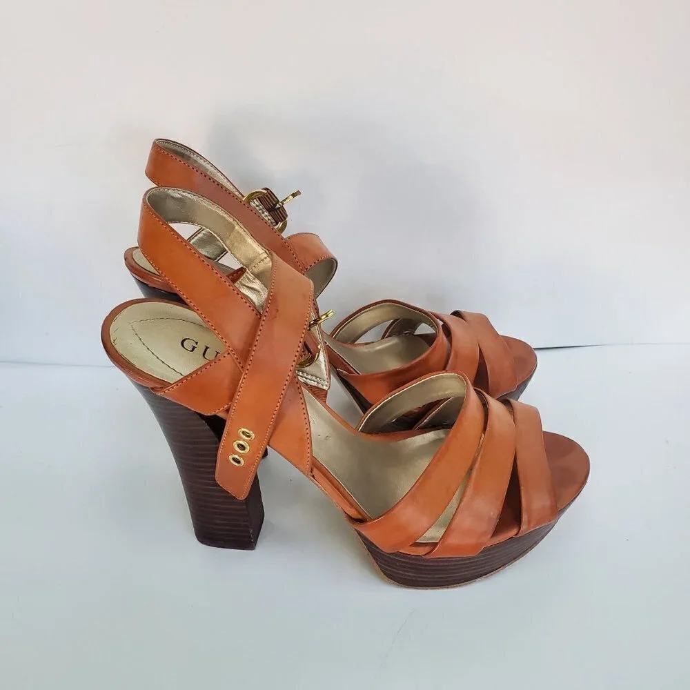 Guess Nichole Strappy Y2K Platform Sandal Size 9